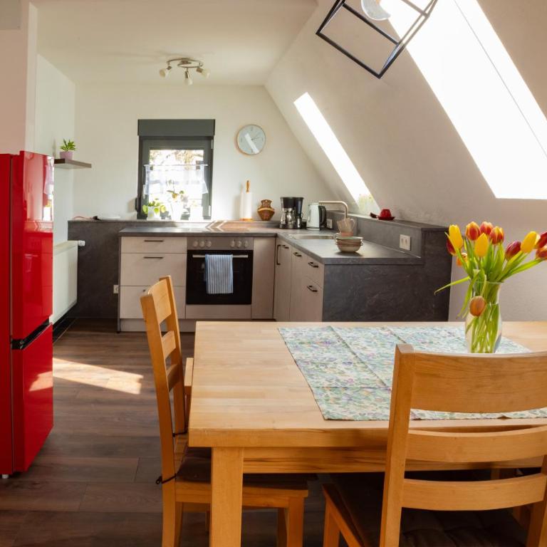Gemütliche Ferienwohnung mit 2 Schlafzimmern, Fitness & Bestlage - Apartment mit 2 Schlafzimmern - 14