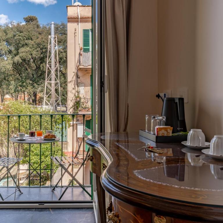 Zara Rooms - Camera King con Balcone - 6