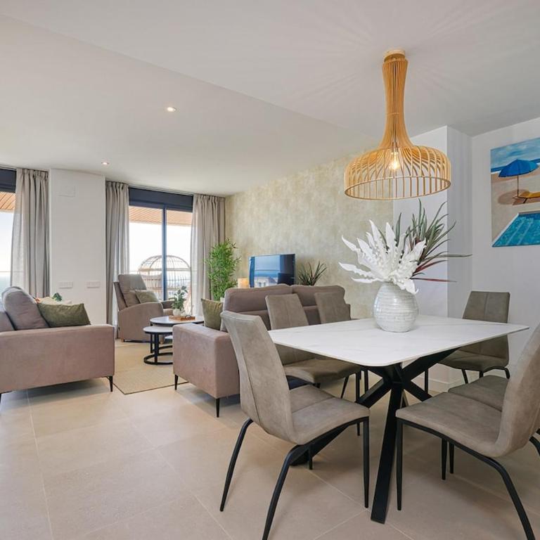 Modern 3-bedroom with sea views and picture worthy sunsets - Apartamento de 3 dormitorios - 20