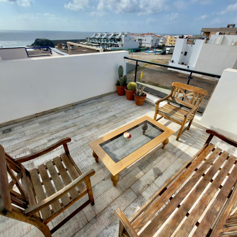 Casa Patrizia a Modern Ocean View Surf & Beaches Walk in ElCotillo - Apartamento de 1 dormitorio - 91