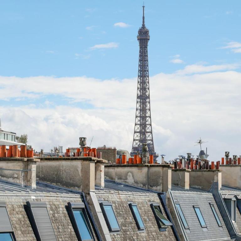 Luxe sous les toits de Paris avec vue Tour Eiffel - Appartement - 12