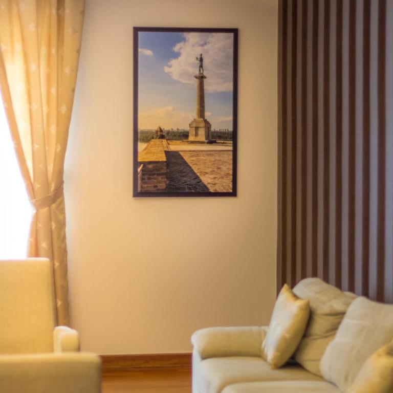 Feel Belgrade Apartments - Deluks Apartman s 2 Spavaće Sobe i Terasom - 7