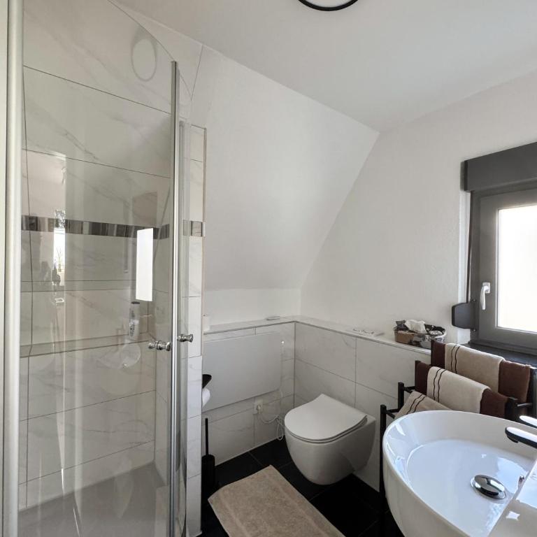 Gemütliche Ferienwohnung mit 2 Schlafzimmern, Fitness & Bestlage - Apartment mit 2 Schlafzimmern - 15