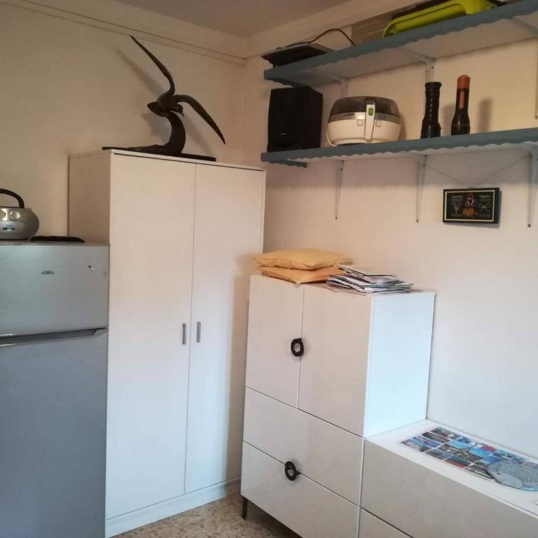 petit studio Le Clos des Cigales 4P,pkg sécurisé, WIFI, smart TV, 12 mn centre, samedi au samedi, RDC - Appartamento con 2 Camere da Letto - 6