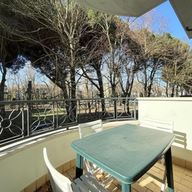 RP05 - Cesenatico, trilocale con balcone e garage vicino al mare - Appartamento con 2 Camere da Letto - 5