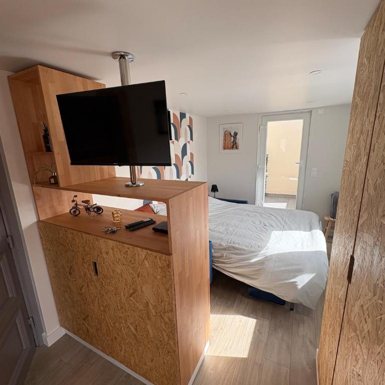 Studio cosy avec balcon - Appartement 1 Chambre - 10