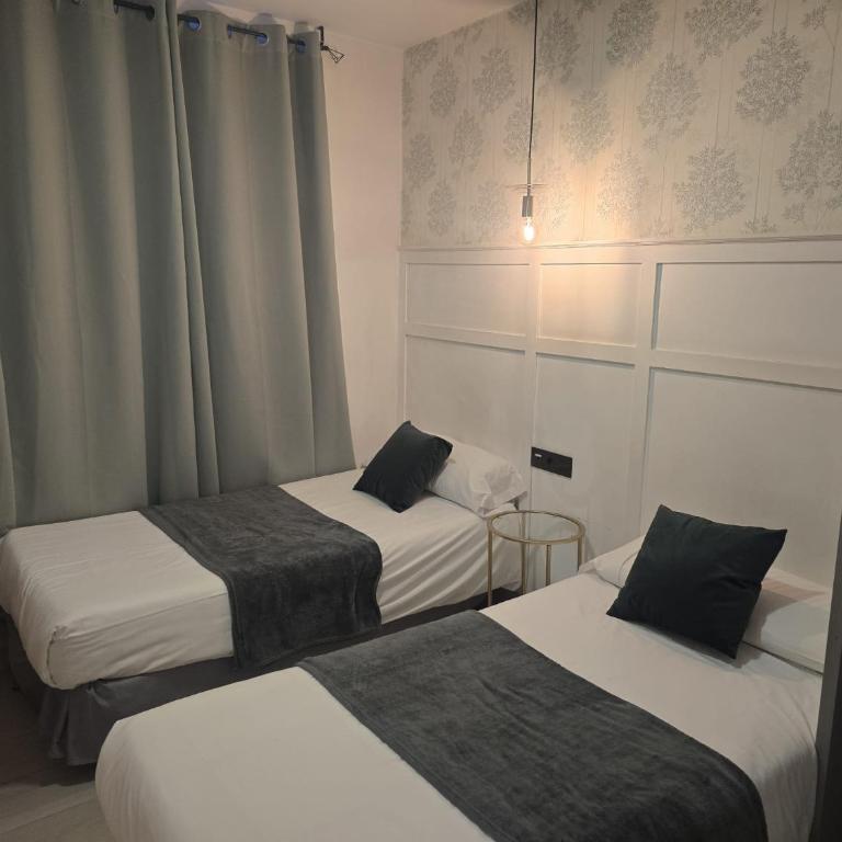 Hotel Cedran - Twin Room - 4