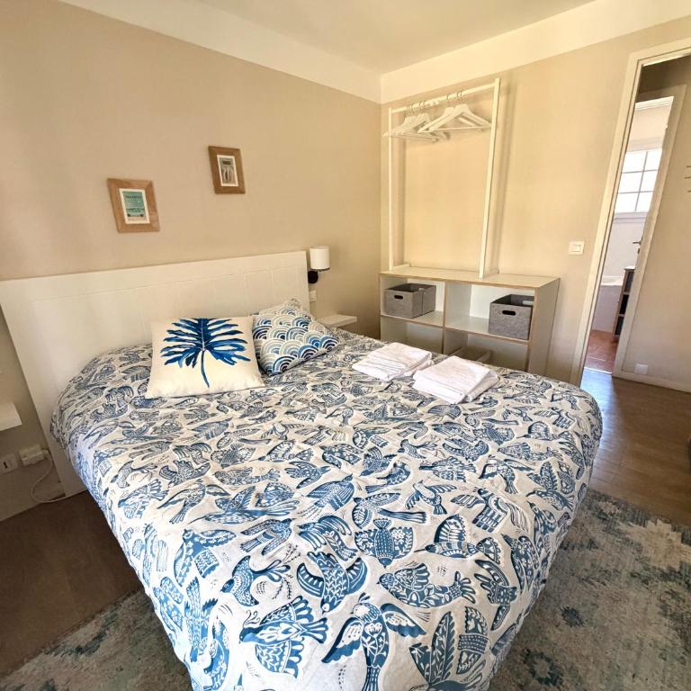 Maison villa Lilou, Pierre et vacances, avec piscine, vue golf, plage à 10 min à pied, linge inclus - Maison 3 Chambres - 7