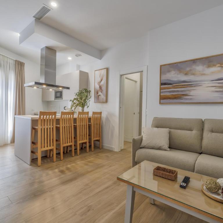 Alminar Apartamentos, Parking incluido junto al centro - Apartamento de 1 dormitorio - 13