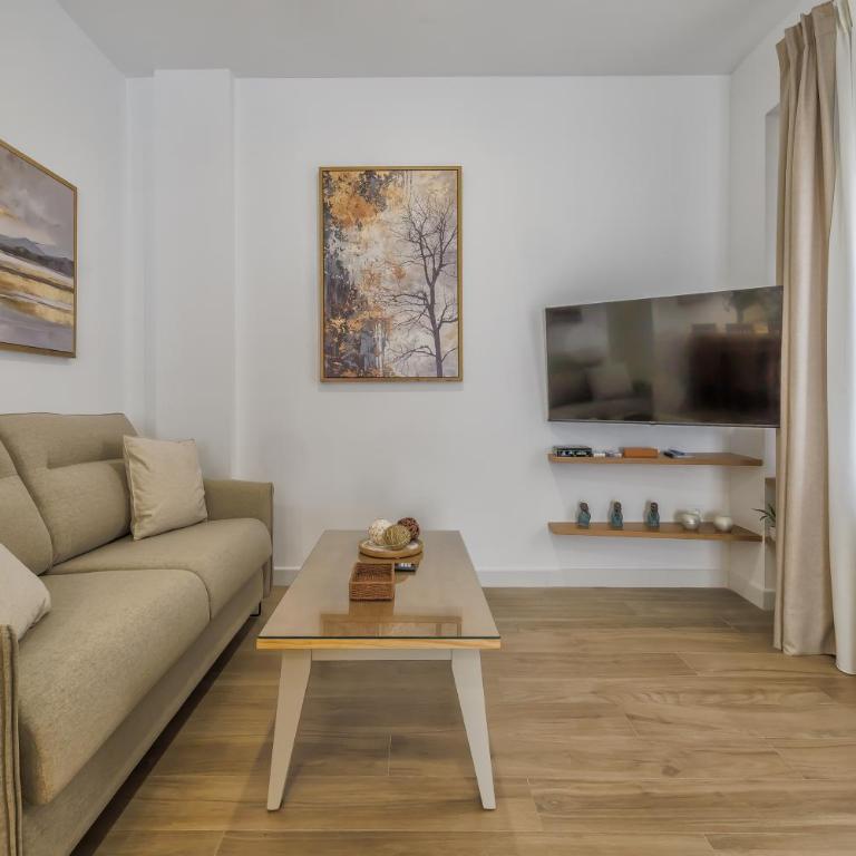 Alminar Apartamentos, Parking incluido junto al centro - Apartamento de 1 dormitorio - 15