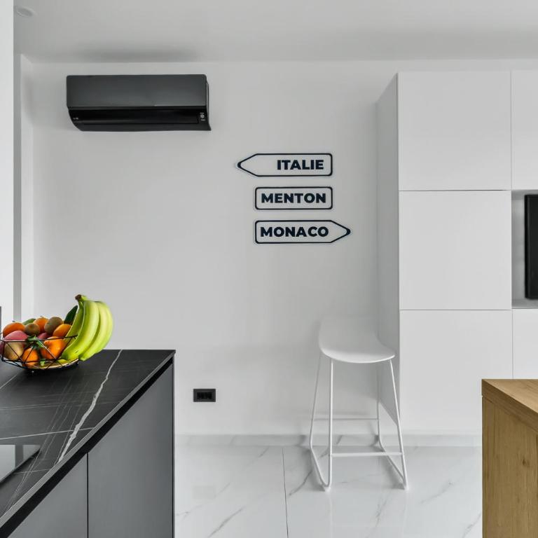 Le Pamela Menton front de mer - One-Bedroom Apartment - 7