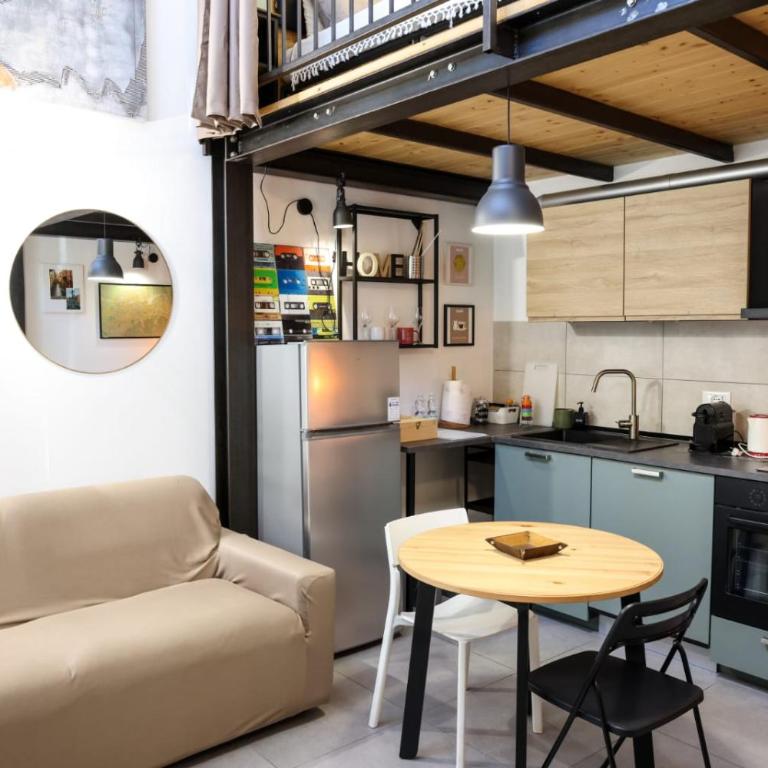 Barozzi Loft - One-Bedroom Apartment - 1