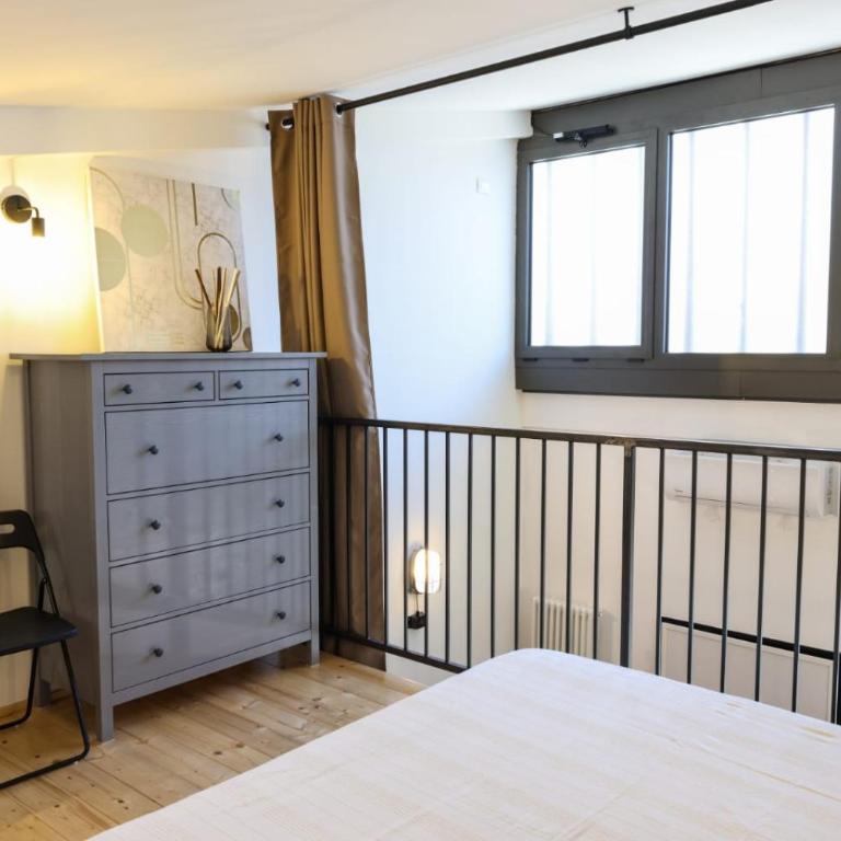 Barozzi Loft - One-Bedroom Apartment - 10