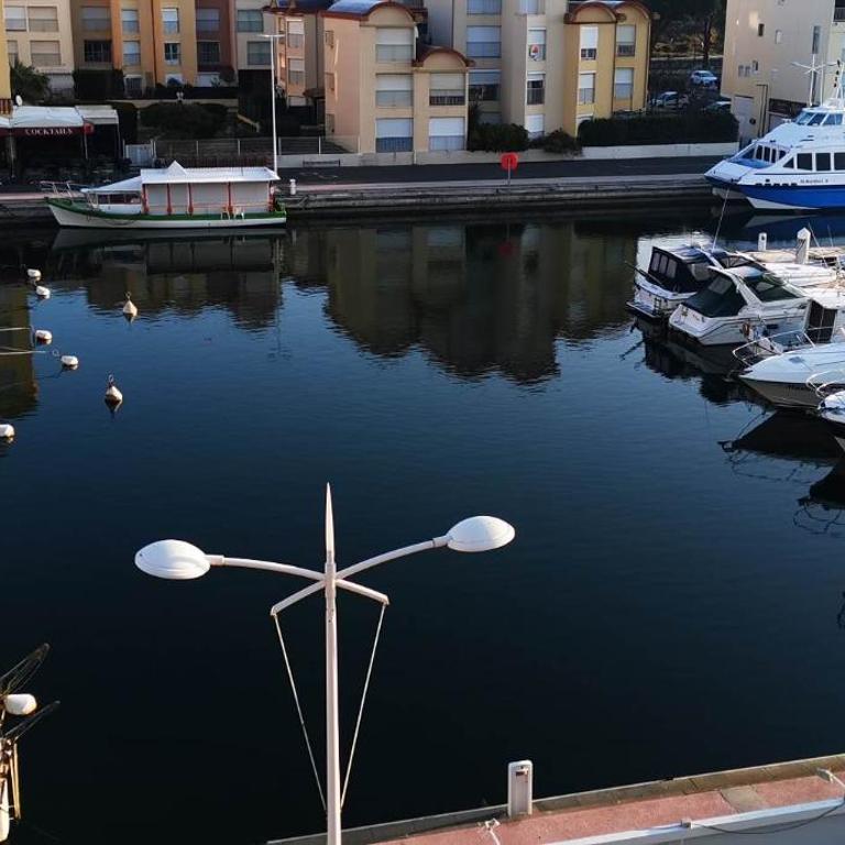 Merveilleuse Port - Piscine - Plage - Climatisation - Commerces - One-Bedroom Apartment - 8