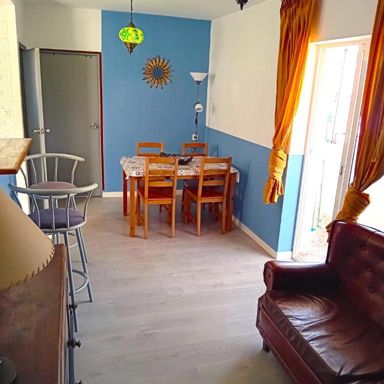Piso 3 habitaciones - Three-Bedroom Apartment - 2