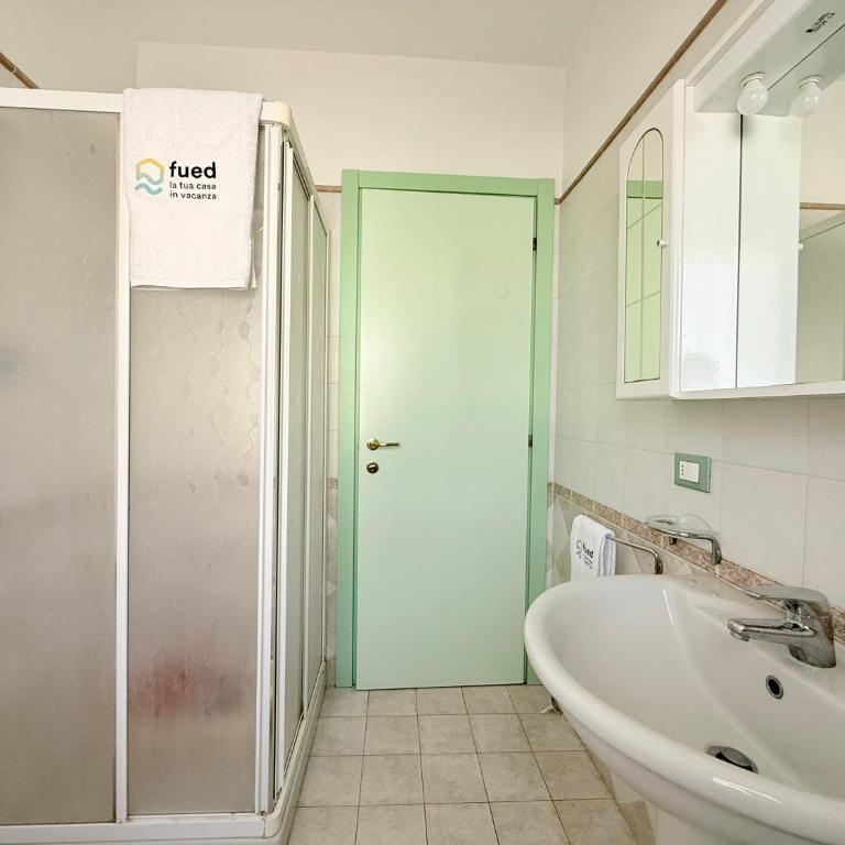 RP08 - Cesenatico, trilocale con balcone e garage vicino al mare - Appartamento con 2 Camere da Letto - 16
