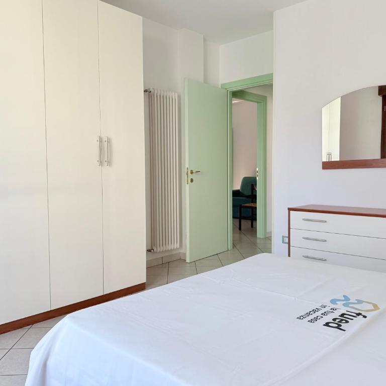 RP08 - Cesenatico, trilocale con balcone e garage vicino al mare - Appartamento con 2 Camere da Letto - 12