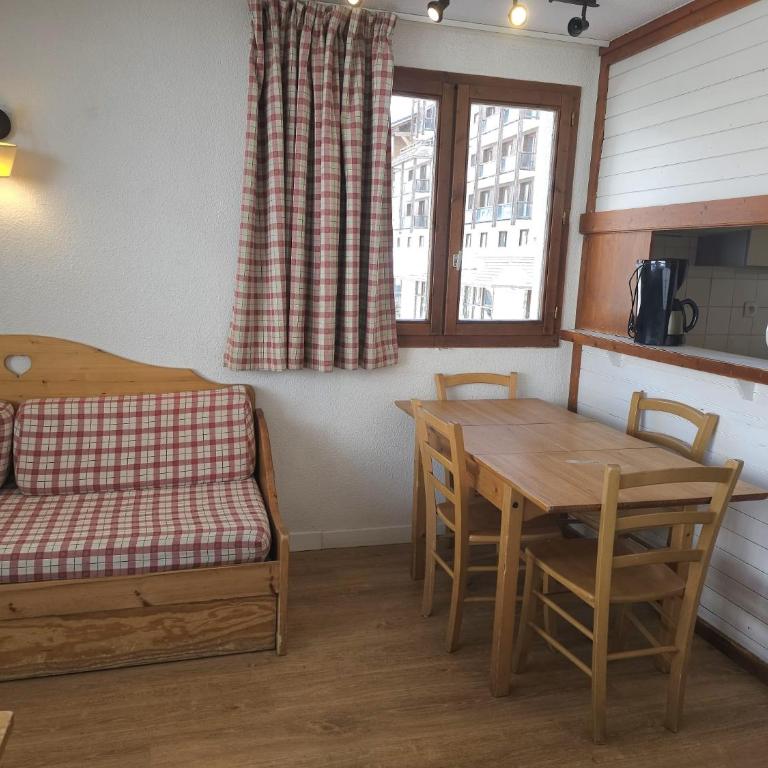 Appartement 4-6 personnes - pied des pistes - Appartement 2 Chambres - 1