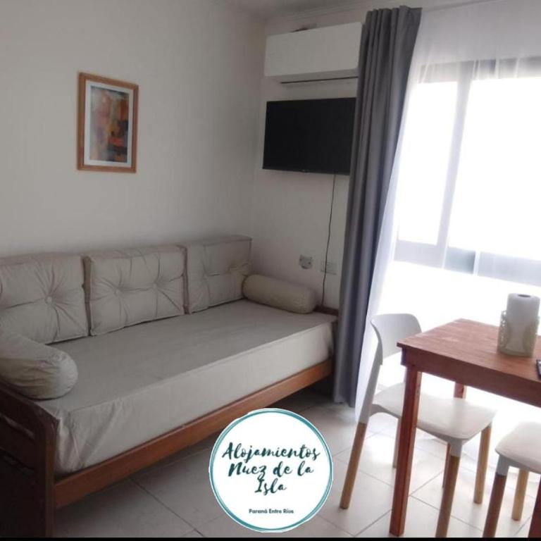 Nuez de la Isla "Flower Apart" -Mono camas individuales- SHOPPING a 5 cuadras! - Apartment - 1