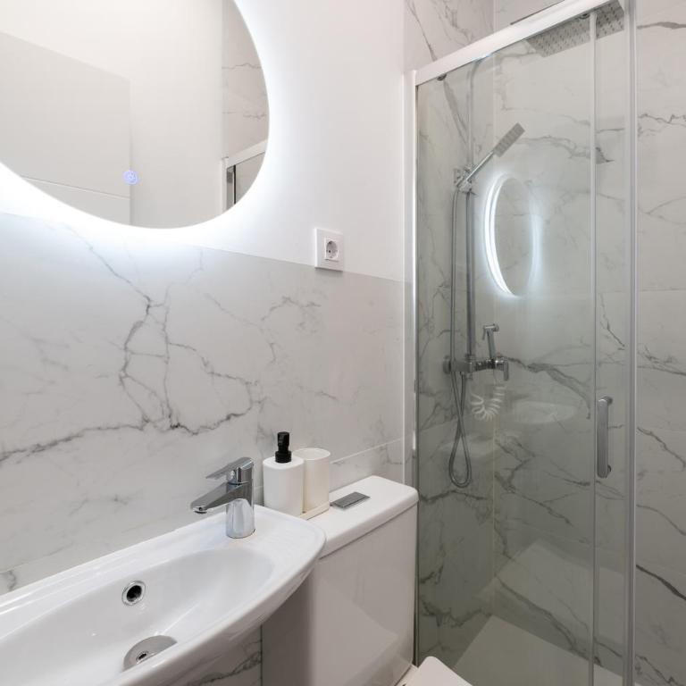 QST17 Chamberí 1 Bedroom Apartament - One-Bedroom Apartment - 15