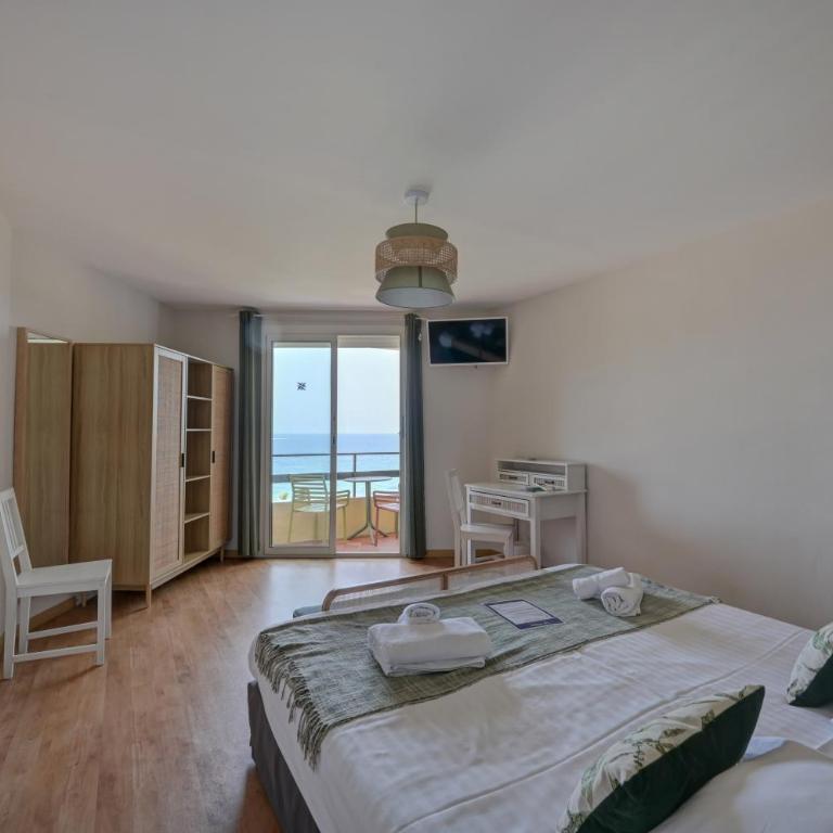 "Cap Riviera" Hotel & Restaurant Saint Aygulf - Suite Familiale avec Terrasse - Vue sur Mer - 10