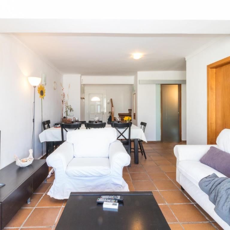5 BEDROOMS, 3 BATHROOMS, 15M MOORING, PRIVATE POOl - Casa - 17
