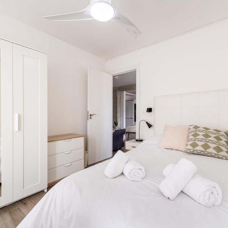 Sierra Nevada Views Sunny Spacious Renovated - Apartment - 7