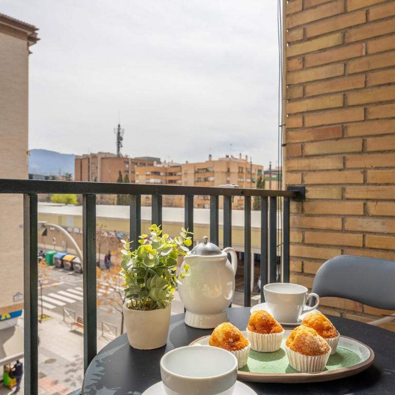 Sierra Nevada Views Sunny Spacious Renovated - Apartment - 11
