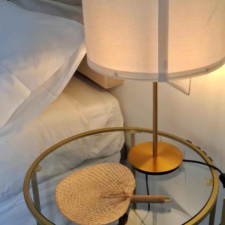 Elicriso Suites - Double Room with Private Bathroom - 4