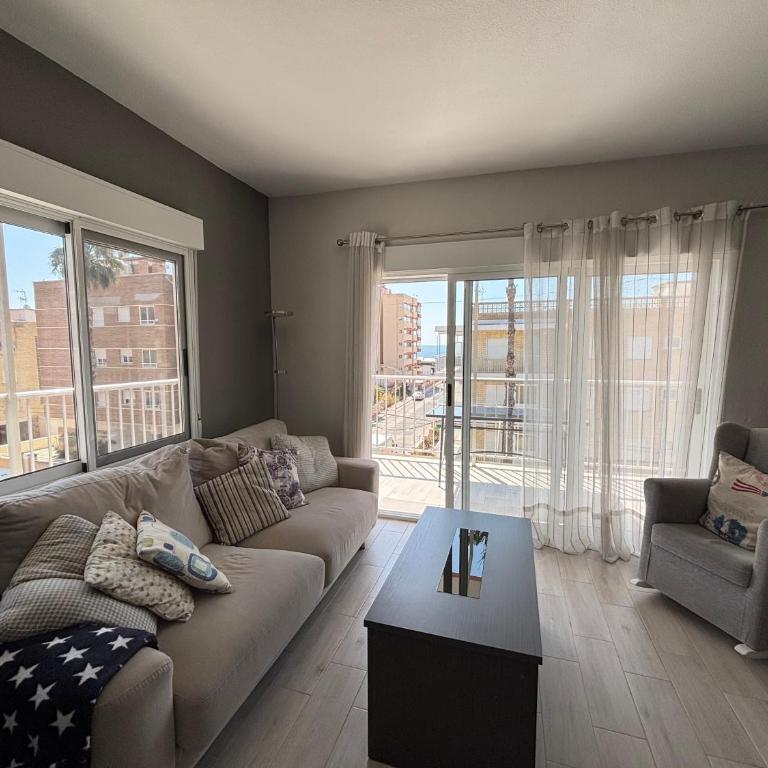 Three bedroom top apartment by the beach - Apartamento de 3 dormitorios - 1