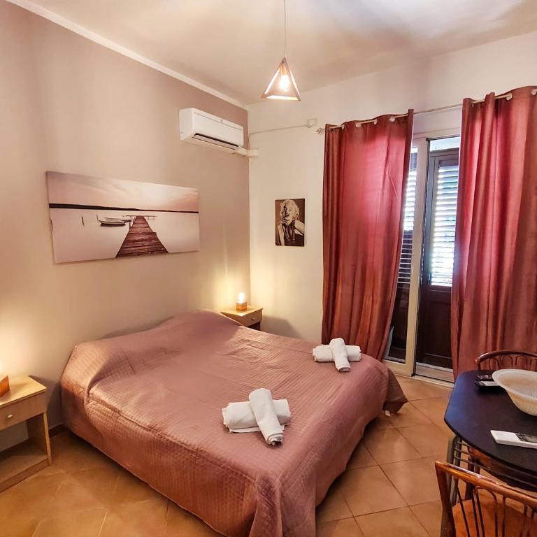 B&B Giada - Camera Tripla con Vista Città - 7