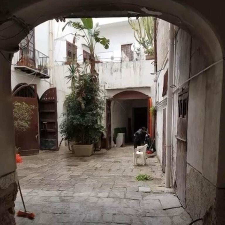 Xenia House con terrazza - Cuore del Centro Storico di Palermo - Appartamento con 2 Camere da Letto - 27