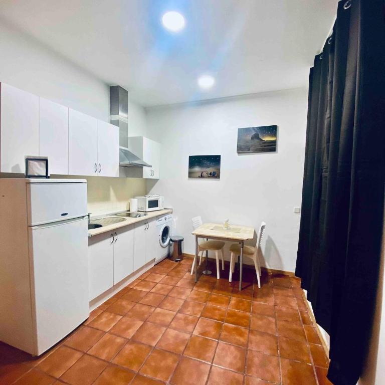 Charming apartment in downtown Madrid - Apartamento de 1 dormitorio - 5
