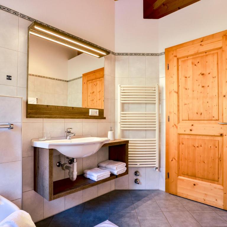 Ferienwohnungen Zeppenhof - Appartement avec Vue sur la Montagne - 17