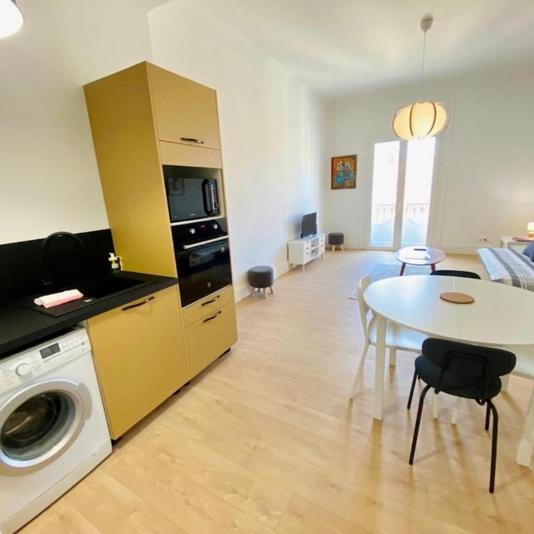 Keia - Coeur de ville piéton, Clim, Wifi - Appartement 1 Chambre - 2