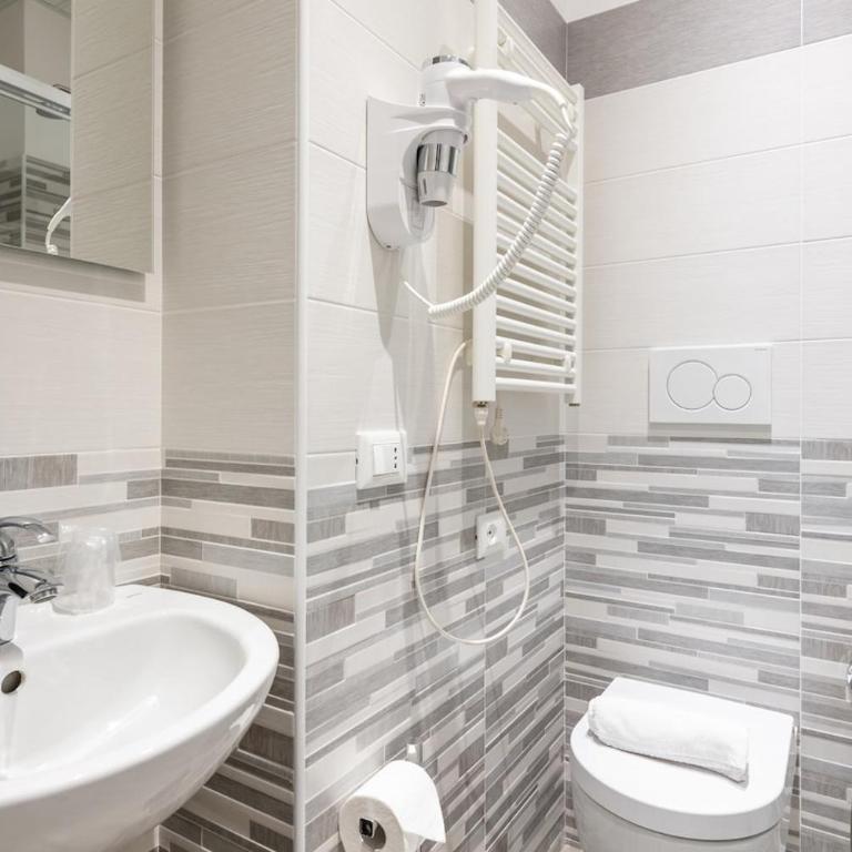 Navona 7 SUITE - Appartamento con 1 Camera da Letto - 34