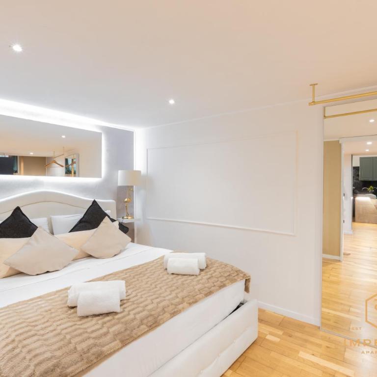 Teatro Pace Palace - Historic Center, luxury apartment, 3 bdr, A-C - Appartamento con 3 Camere da Letto - 9