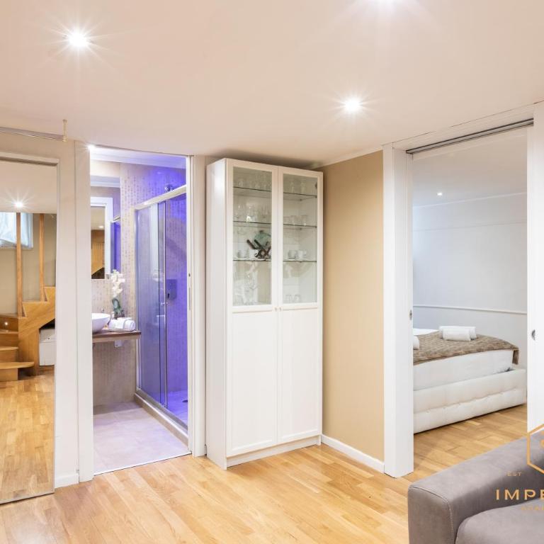 Teatro Pace Palace - Historic Center, luxury apartment, 3 bdr, A-C - Appartamento con 3 Camere da Letto - 42