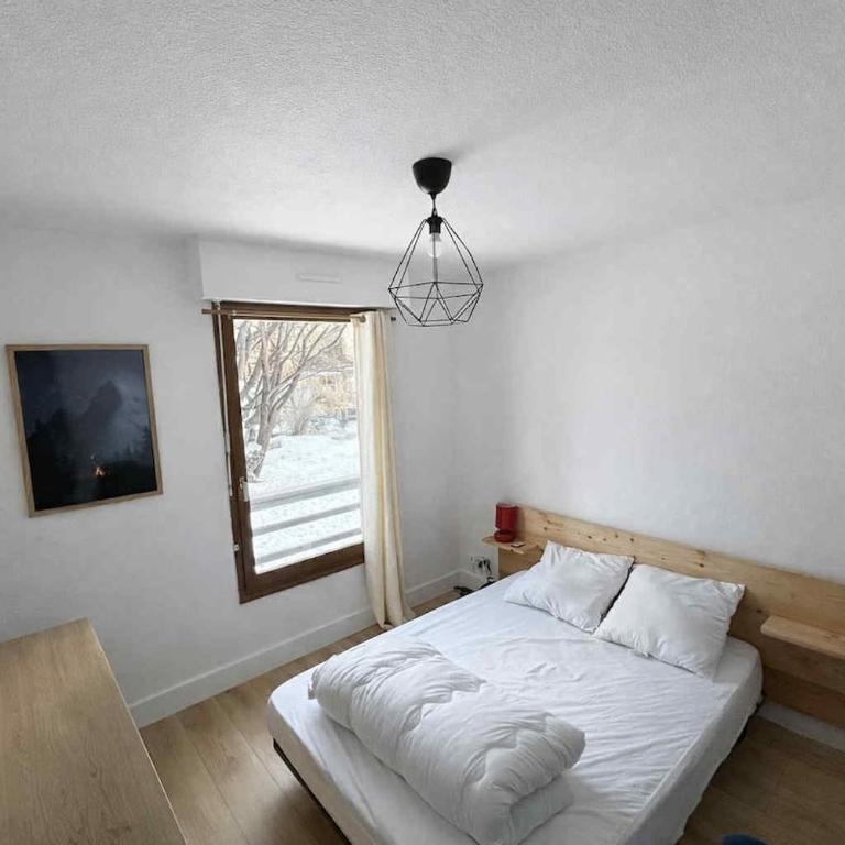Renovated apartment ideal for 6 people, 7 min walk to Pontillas - Appartement - 10