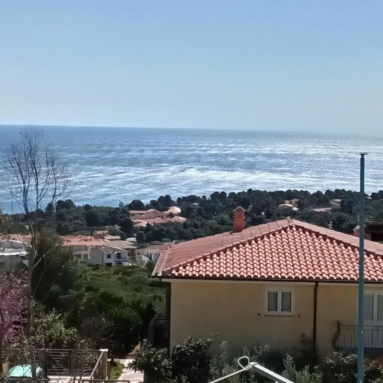 BenitiKe House - Appartamento con 2 Camere da Letto e Vista Mare - 9