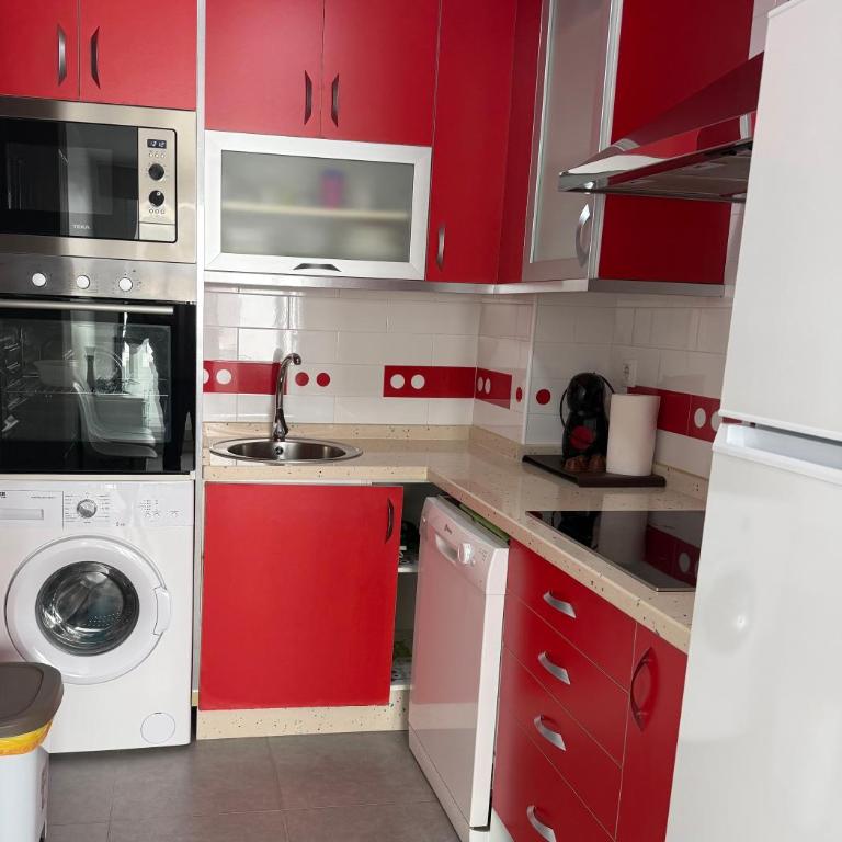 Apartamento en Paseo Marítimo de Barbate con plaza de garaje opcional - Apartamento de 2 dormitorios - 6