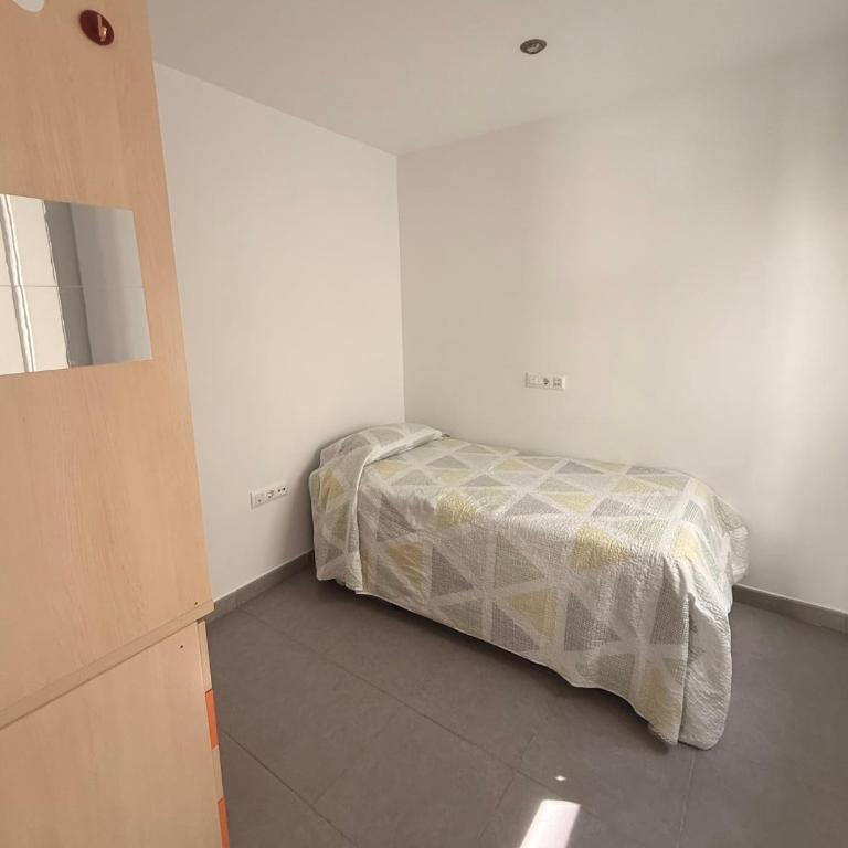 Apartamento en Paseo Marítimo de Barbate con plaza de garaje opcional - Apartamento de 2 dormitorios - 5
