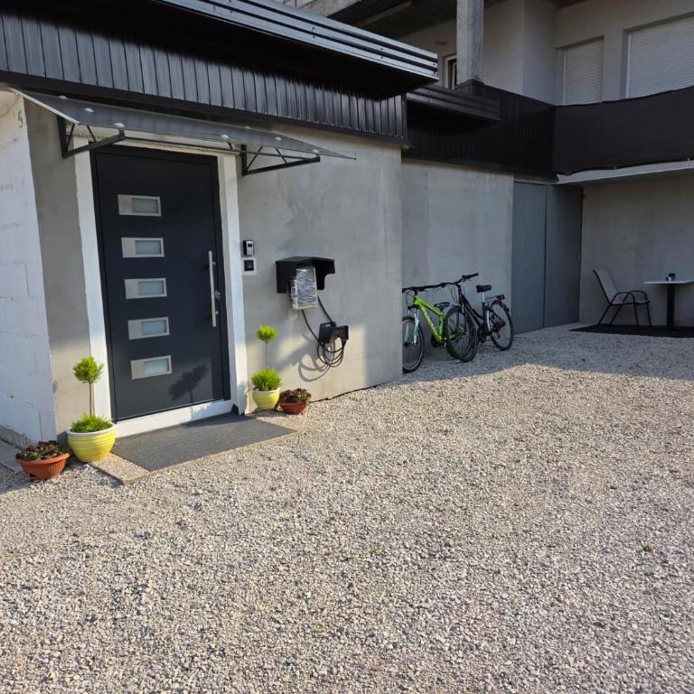 Green Home - One-Bedroom Apartment - 1
