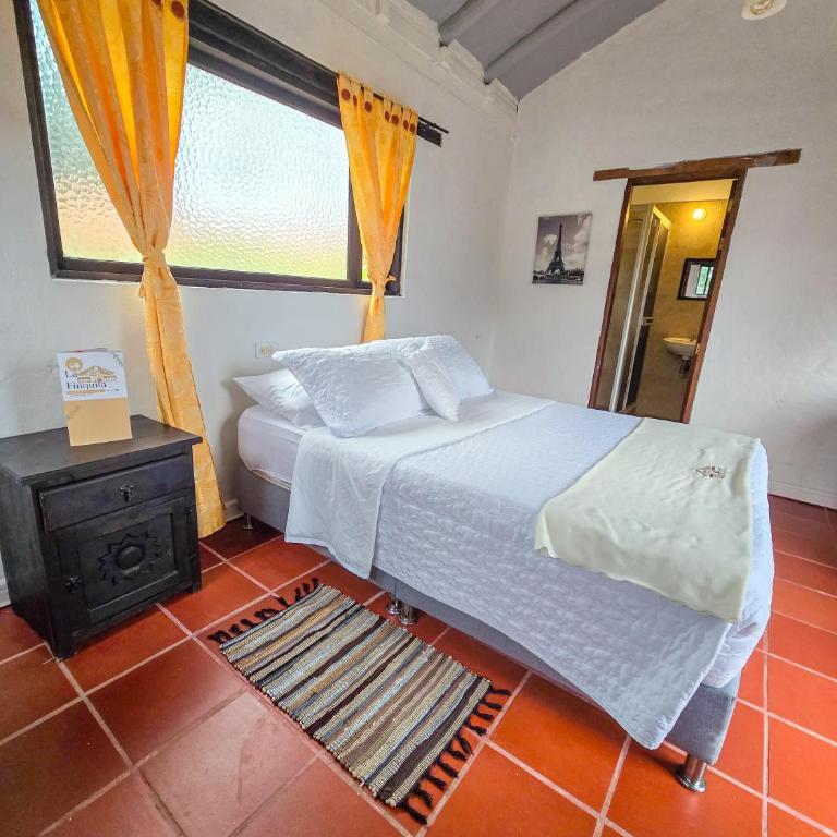 Hotel Montelux - Double Room - 2