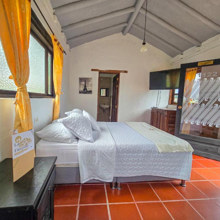 Hotel Montelux - Double Room - 3