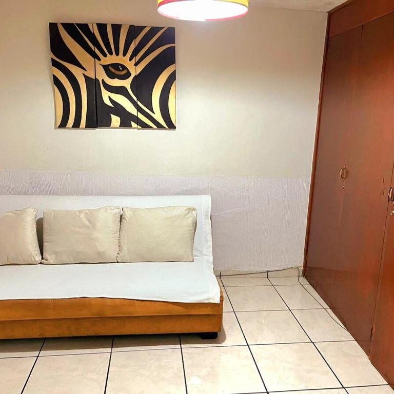 Casa Paraíso céntrica y con estacionamiento a minutos del zoológico - Vacation Home - 5