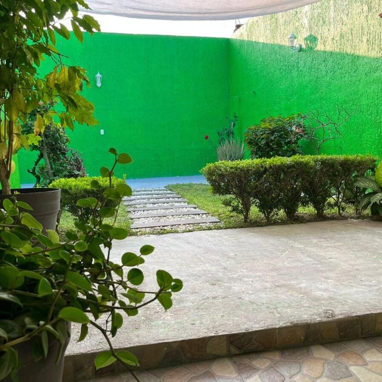 Casa Paraíso céntrica y con estacionamiento a minutos del zoológico - Vacation Home - 25