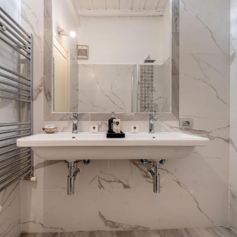 Suite Ripetta - Appartamento Deluxe con 1 Camera da Letto e Vista Città - 1