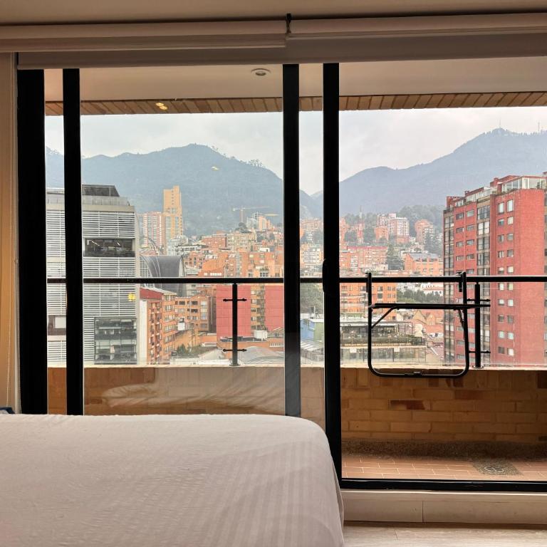 Modernos en Chapinero balcon terraza coworking gimnasio - One-Bedroom Apartment - 17