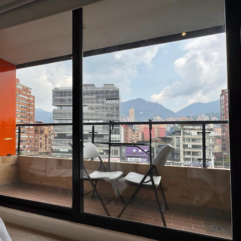 Modernos en Chapinero balcon terraza coworking gimnasio - One-Bedroom Apartment - 23